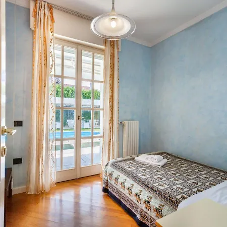 Apartment White House Fiera